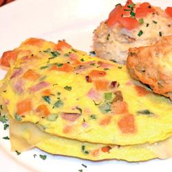 HOLIDAY HAM OMELET