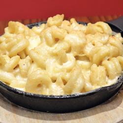 MAC & CHEESE SKILLET